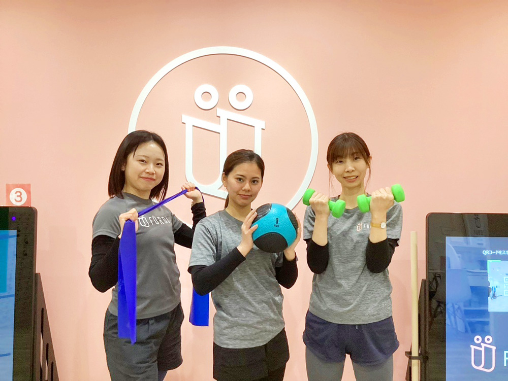 ファディー蒲生のスタッフ