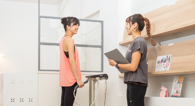 プログラムを提案している様子