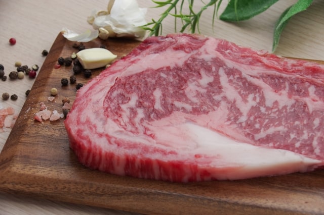 飽和脂肪酸が多い肉